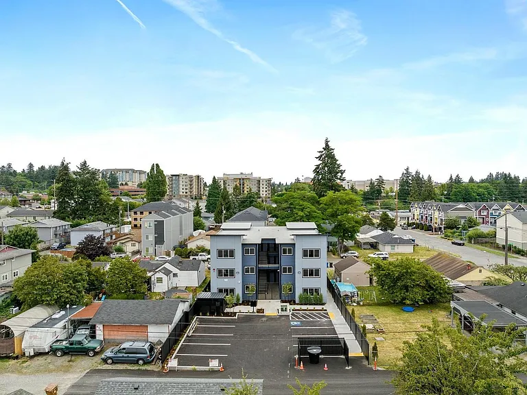 Cedar Place — Photo 5