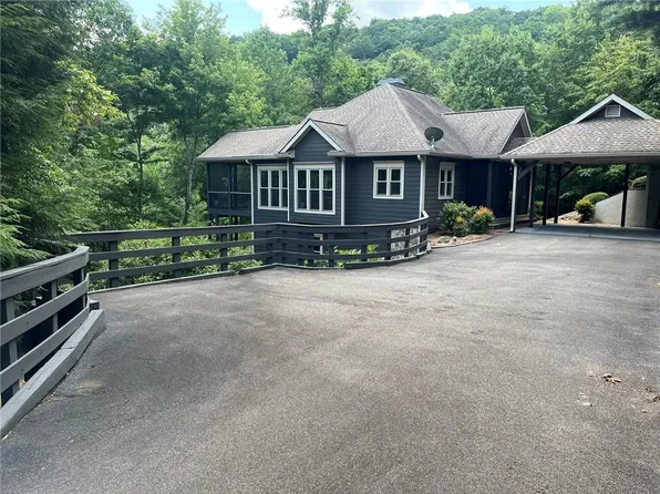 59 Disharoon Dr, Jasper, GA 30143