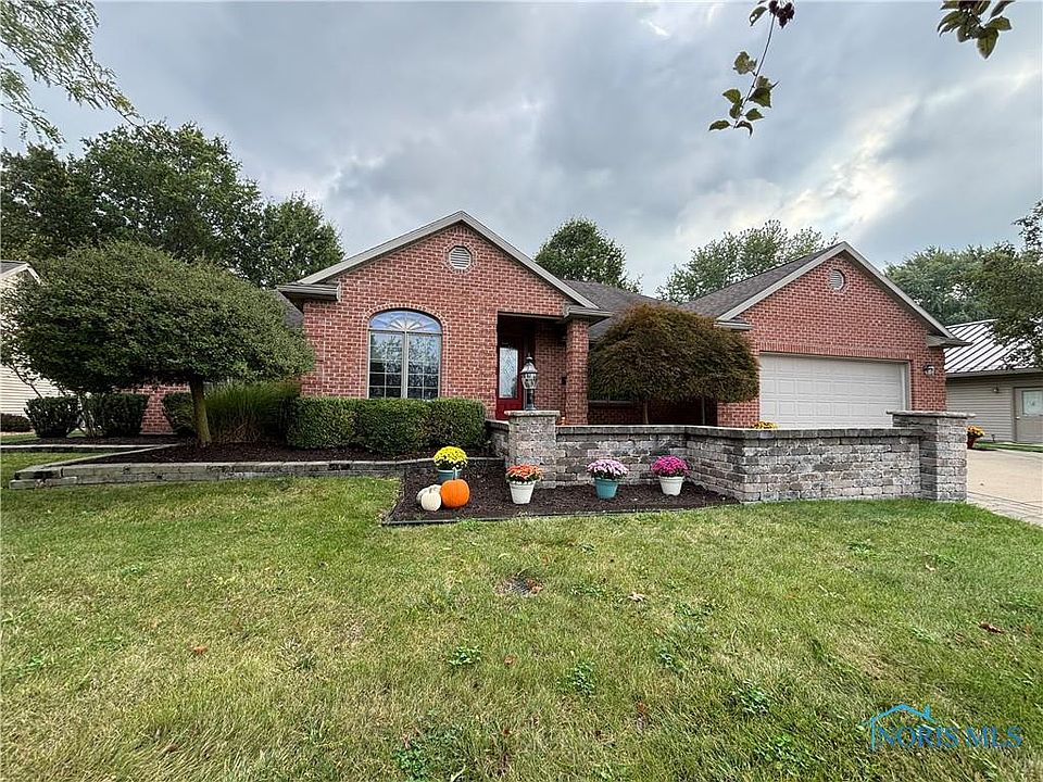 1st image of 665 Chinook Dr
