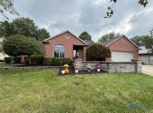 665 Chinook Dr, Defiance, OH