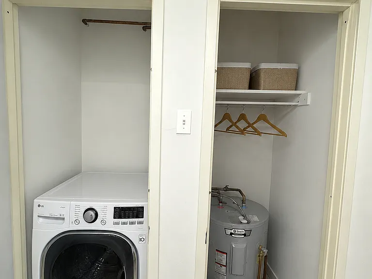 516 Herkimer St #4A — Photo 9