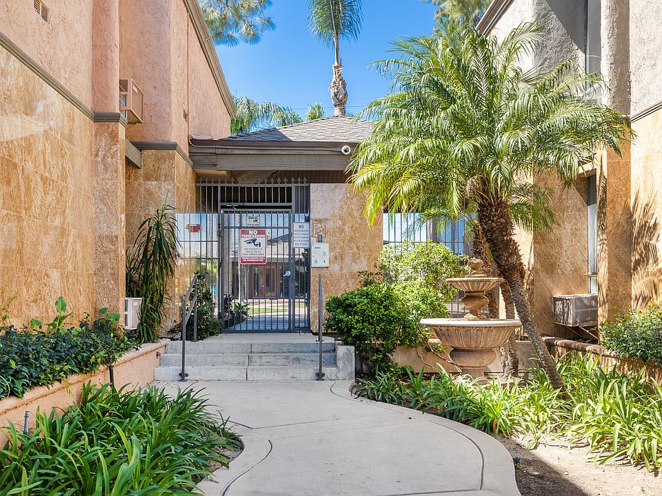1st image of 10435 Lindley Ave #227