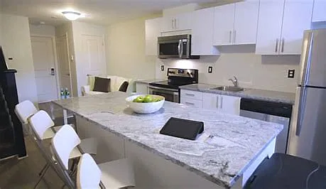 2023 Simcoe St N #208 — Photo 6
