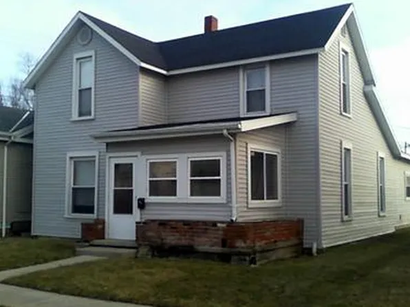 116 N Vine St, Saint Marys, OH 45885