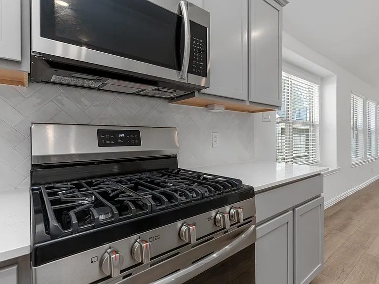 31427 Vineyard Creek Dr — Photo 8
