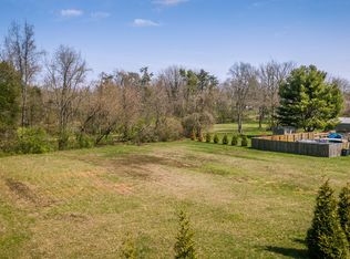 7001 Janes Farm Dr, Louisville, KY 40228