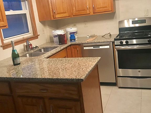 4th image of 8609 N Milwaukee Ave APT 1W