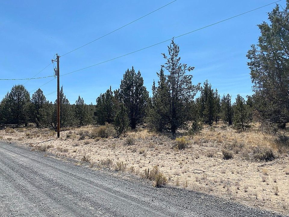 1st image of 3502 SE Zuni St
