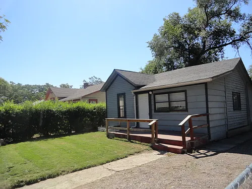 649 W Colorado Ave #A Photo 1