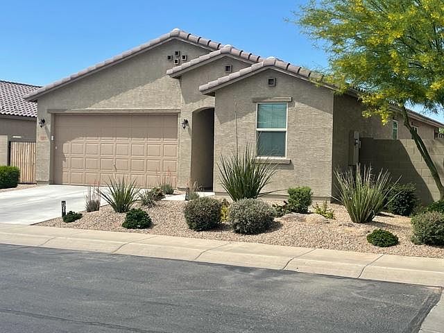 1st image of 1588 E Kingman Pl