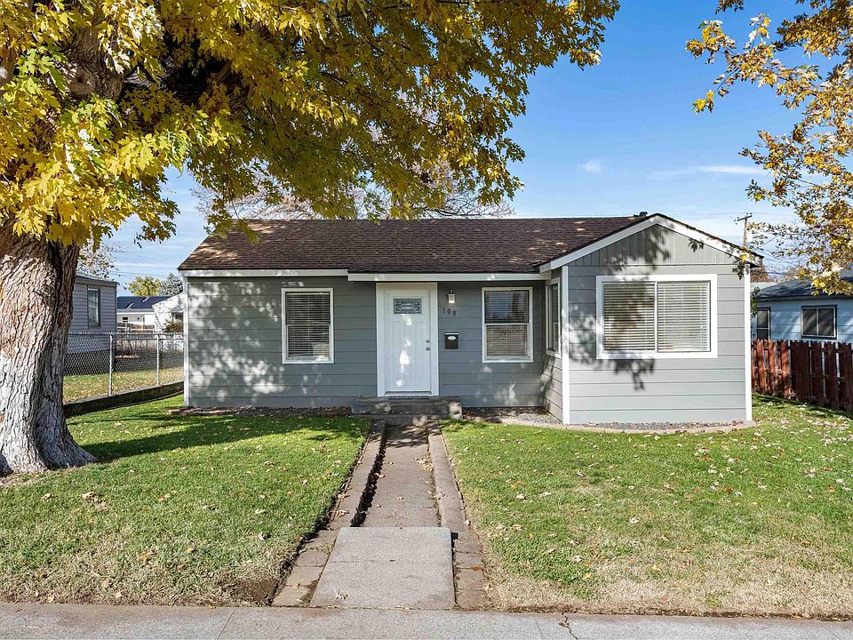 1st image of 109 E 6th Ave