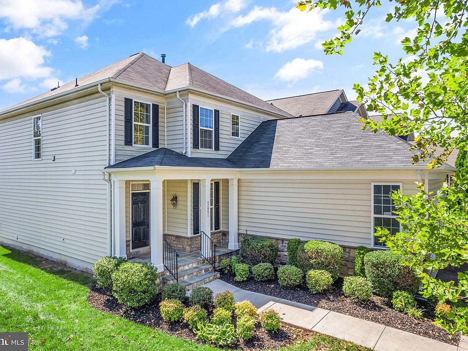 42981 Thornblade Cir, Ashburn, VA 20148 Zillow