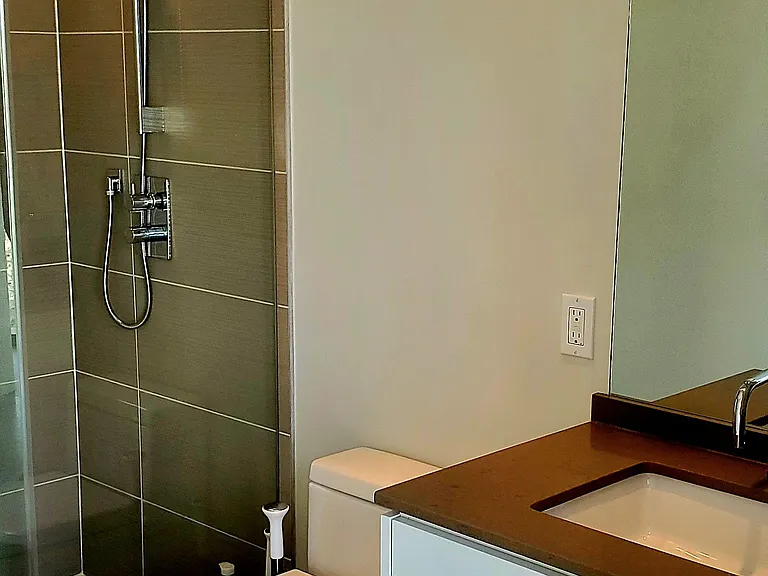 60 Colborne St #902 — Photo 18
