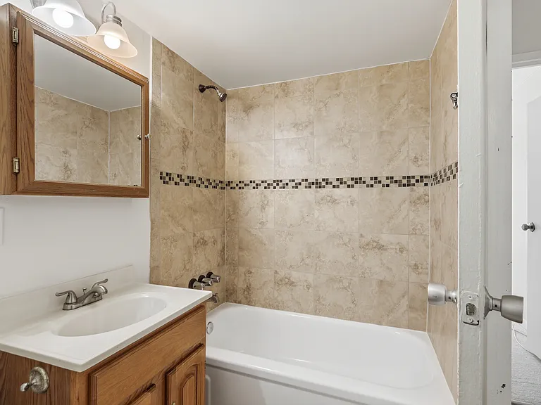 2339 Freetown Ct #33 — Photo 15