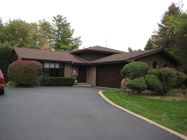 8112 Scenic Dr photo 1