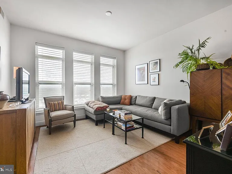 12500 Park Potomac Ave #905 — Photo 22