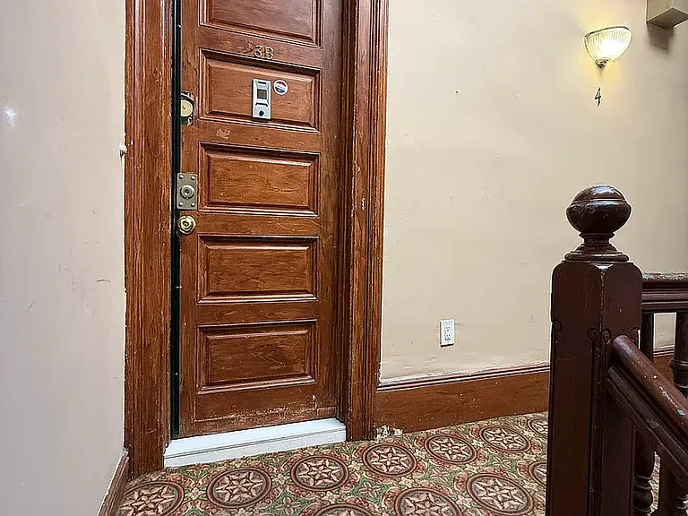 254 W 71st St #3B — Photo 27