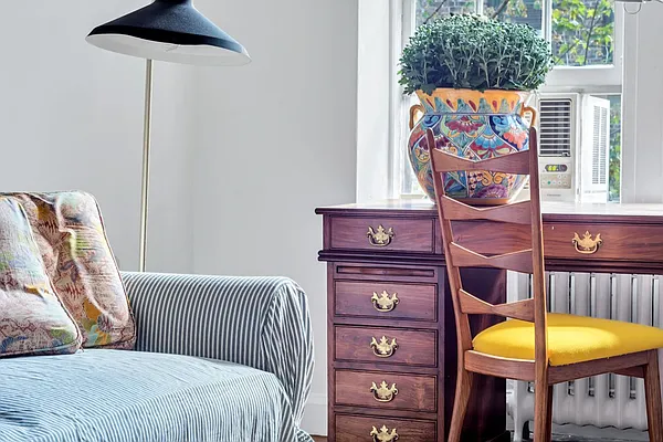 Sold by Compass | media 26