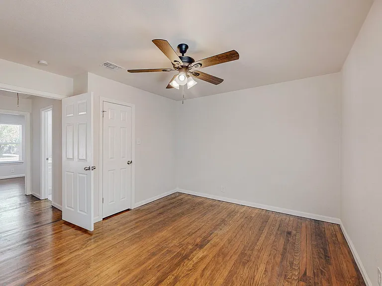 1331 S Marlborough Ave — Photo 6