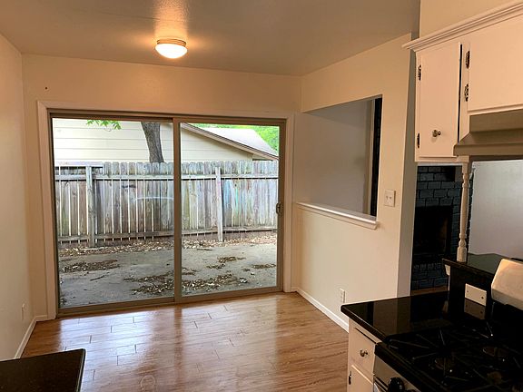 3rd image of 10000 Quail Hutch Dr #A