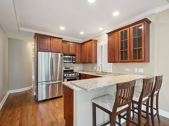 5th image of 2620 N Mildred Ave #2