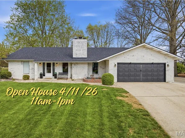 484 Pike Dr W, Highland, IL 62249