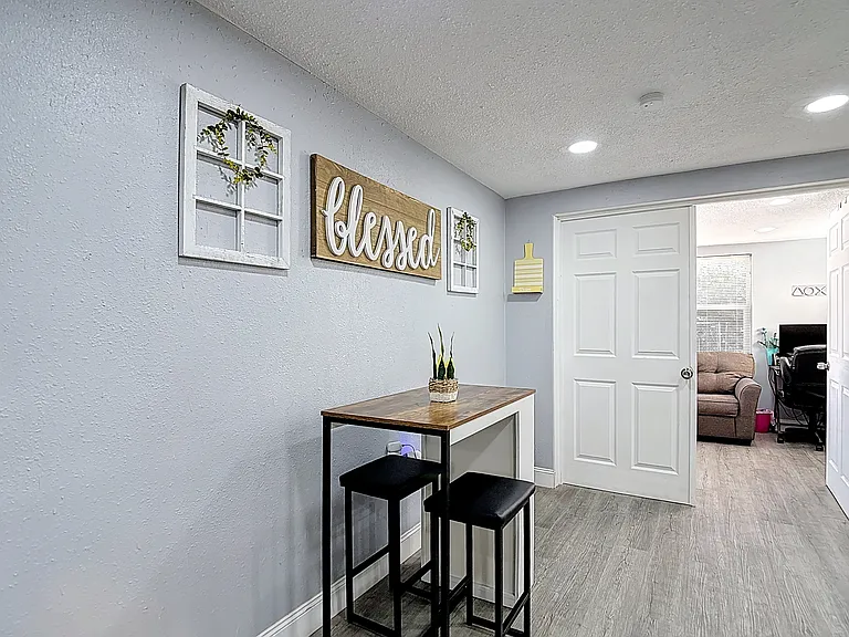 5913 Appletree Rd — Photo 27