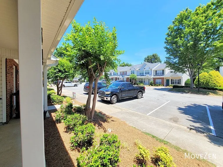 249 Malamute Ln — Photo 32