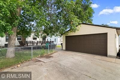 2nd image of 620 6th Ave S