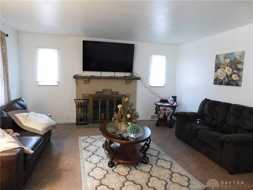 2nd image of 4200 Merrimac Ave