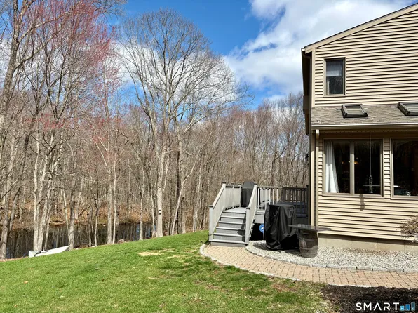 29 Whitney Road, Columbia, CT 06237