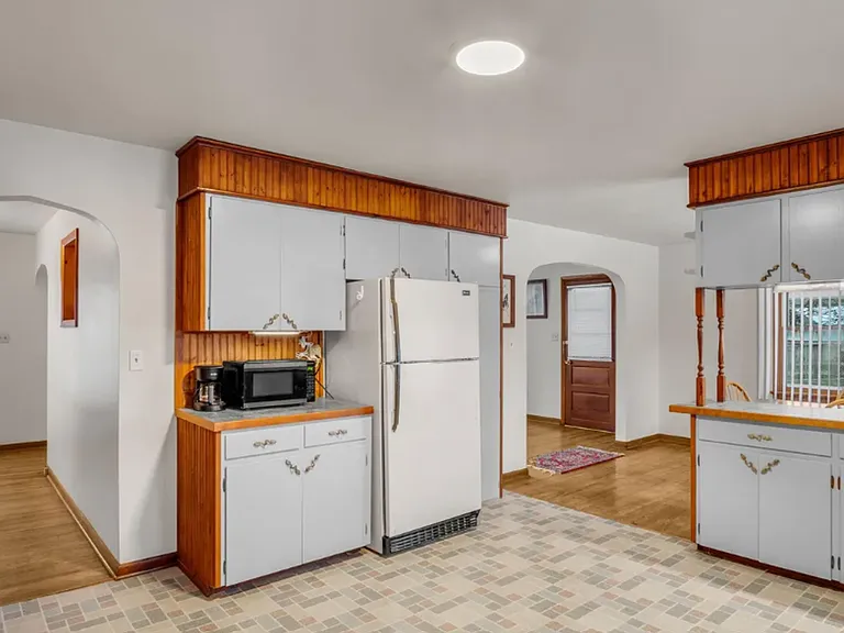 1158 Pine Rd — Photo 4