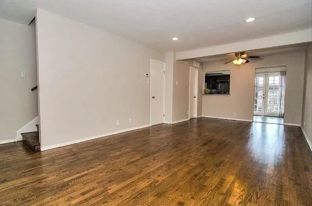 4525 Gilbert Ave #207 — Photo 4