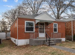 2104 Lexa Dr, Saint Louis, MO 63136