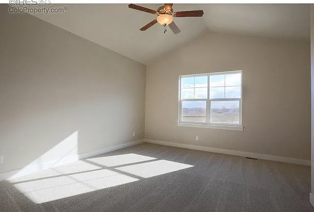 3 bed, 2.5 bath, 2273 sqft, $2,725 — Photo 4