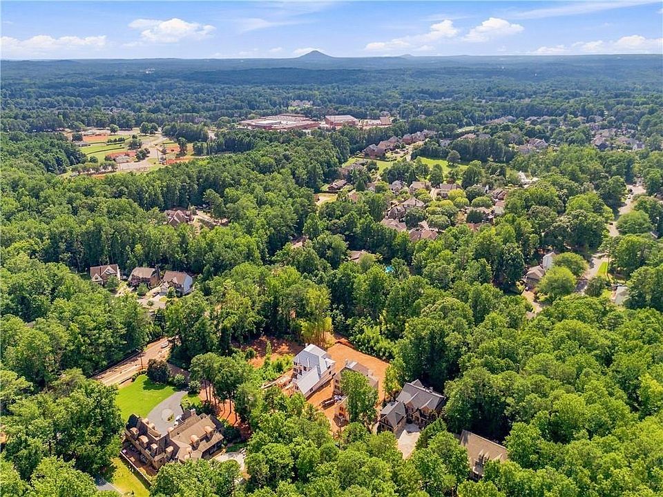 2nd image of 4051 Indian Town Rd