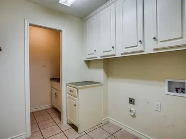 5608 Jamaica Cir — Photo 20
