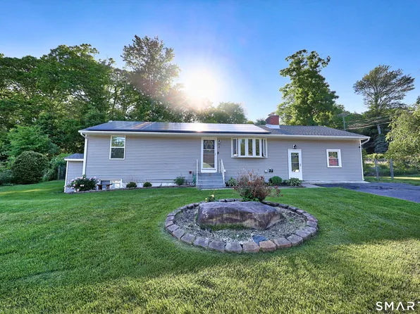 2 Badger Road, Wolcott, CT 06716