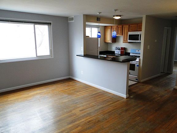4th image of 306 Adams Ave APT 203