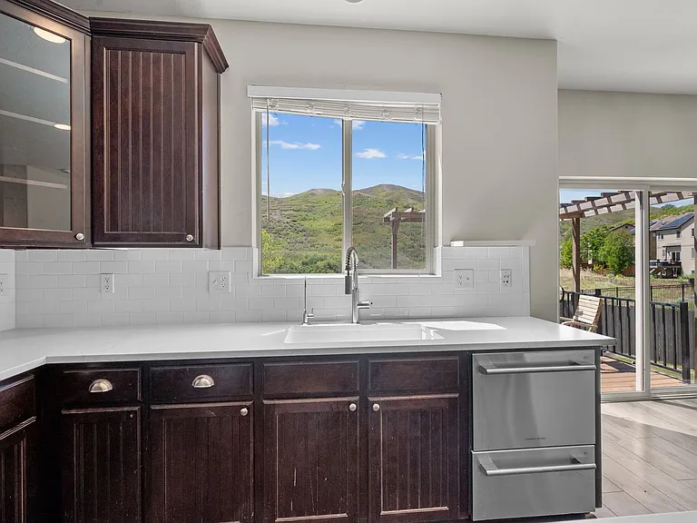 16056 S Fielding Hill Ln — Photo 9