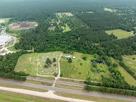4th image of Cryer Cemetery Rd