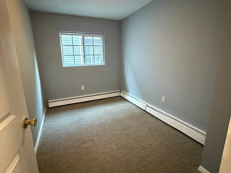 71 Williams St #B — Photo 16