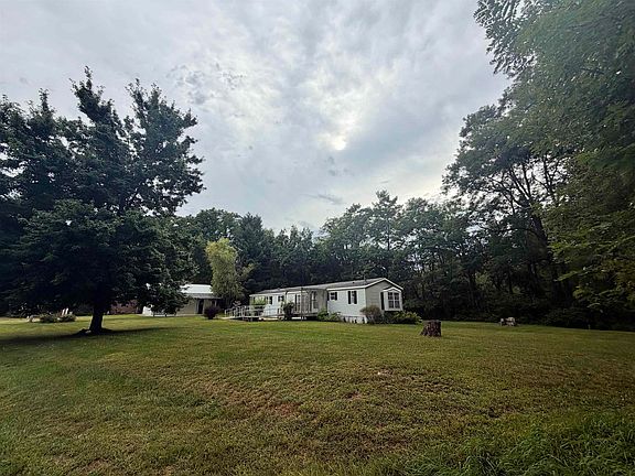 2nd image of 33302 Oak St