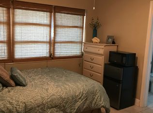 701 Alamanda Dr, North Palm Beach, FL 33408