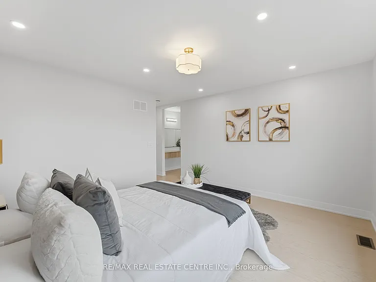 11 Bentley Dr #MAIN — Photo 35