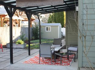 7168 E St, Springfield, OR 97478