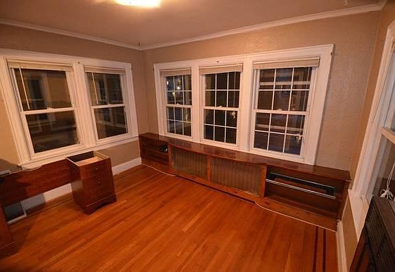 4th image of 16 Armourvilla Ave