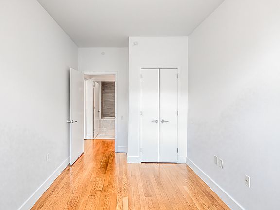 5th image of 836 Bergen St #244