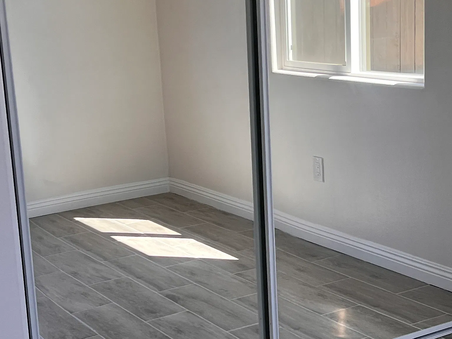 2 bed, 614 sqft, $2,500 — Photo 4