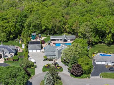 10 Crick Holly Lane, East Islip, NY, 11730